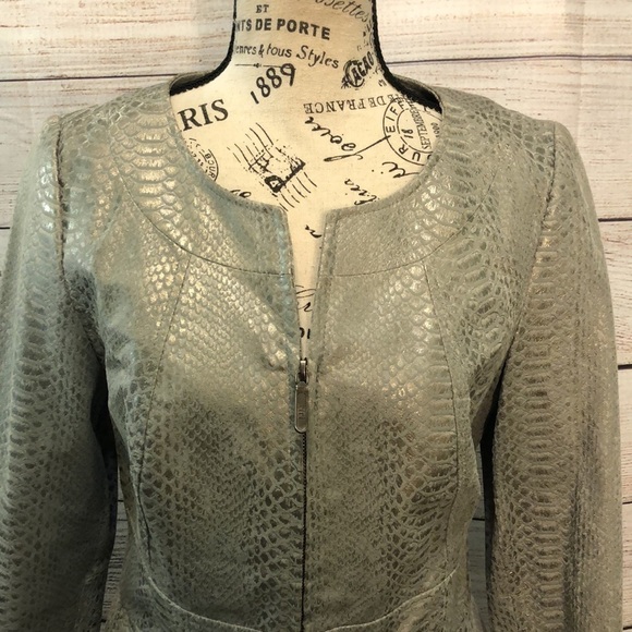 Classiques Entier 100% Leather Jacket Snake Print Size Small Faux Snakeskin - Picture 2 of 10